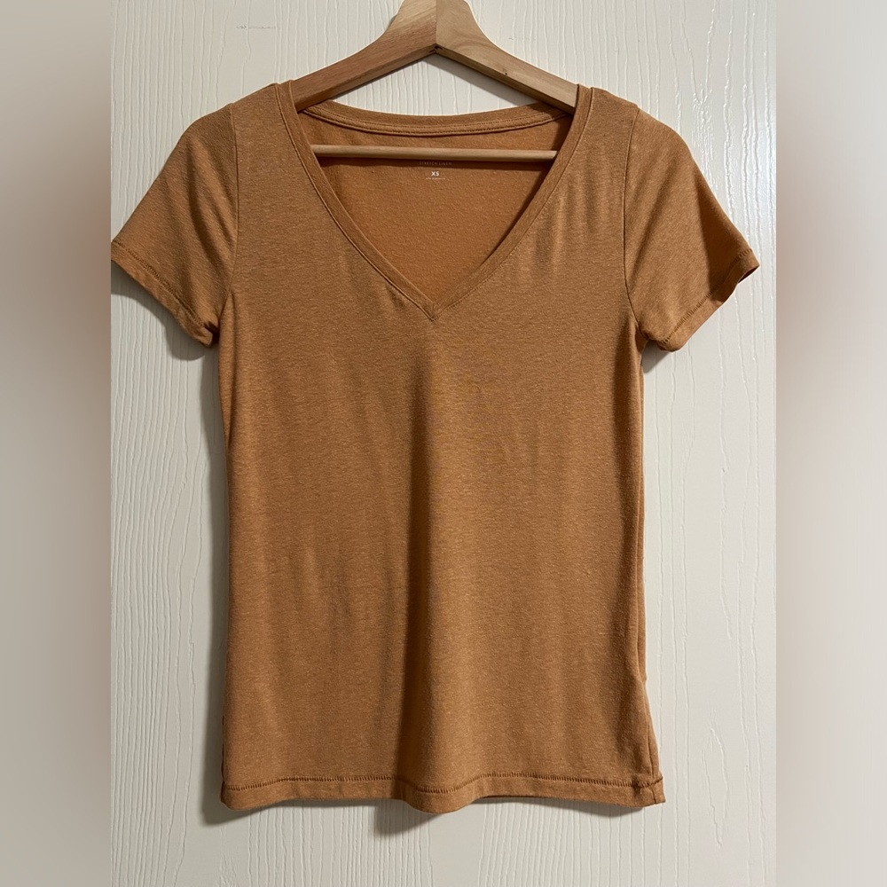 J.Crew V-neck T-shirt in stretch linen blend
